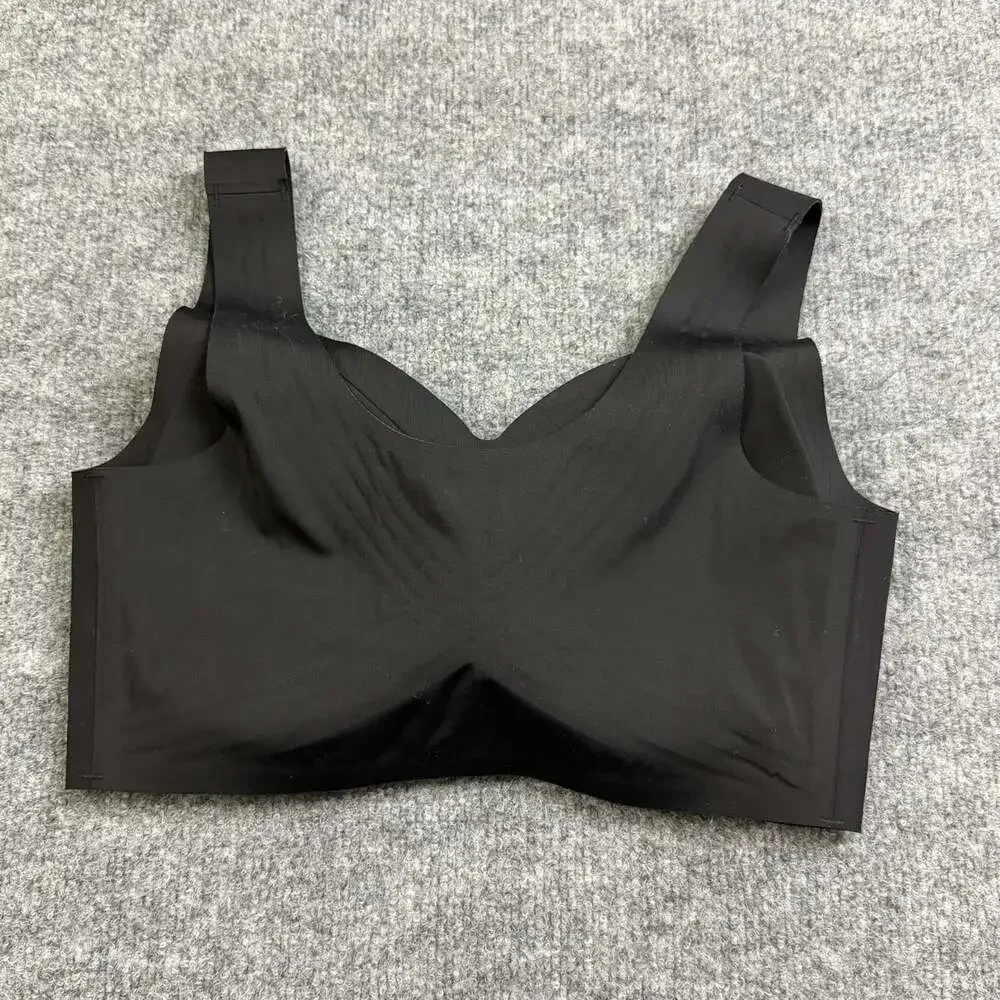 Soft Intention Large Black Wireless Seamless V Neck Comfort Bra